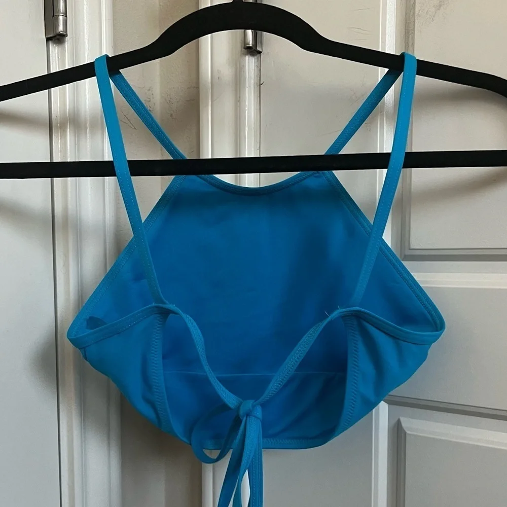 SKIMS Halter Bikini Top in Turquoise Size XS
